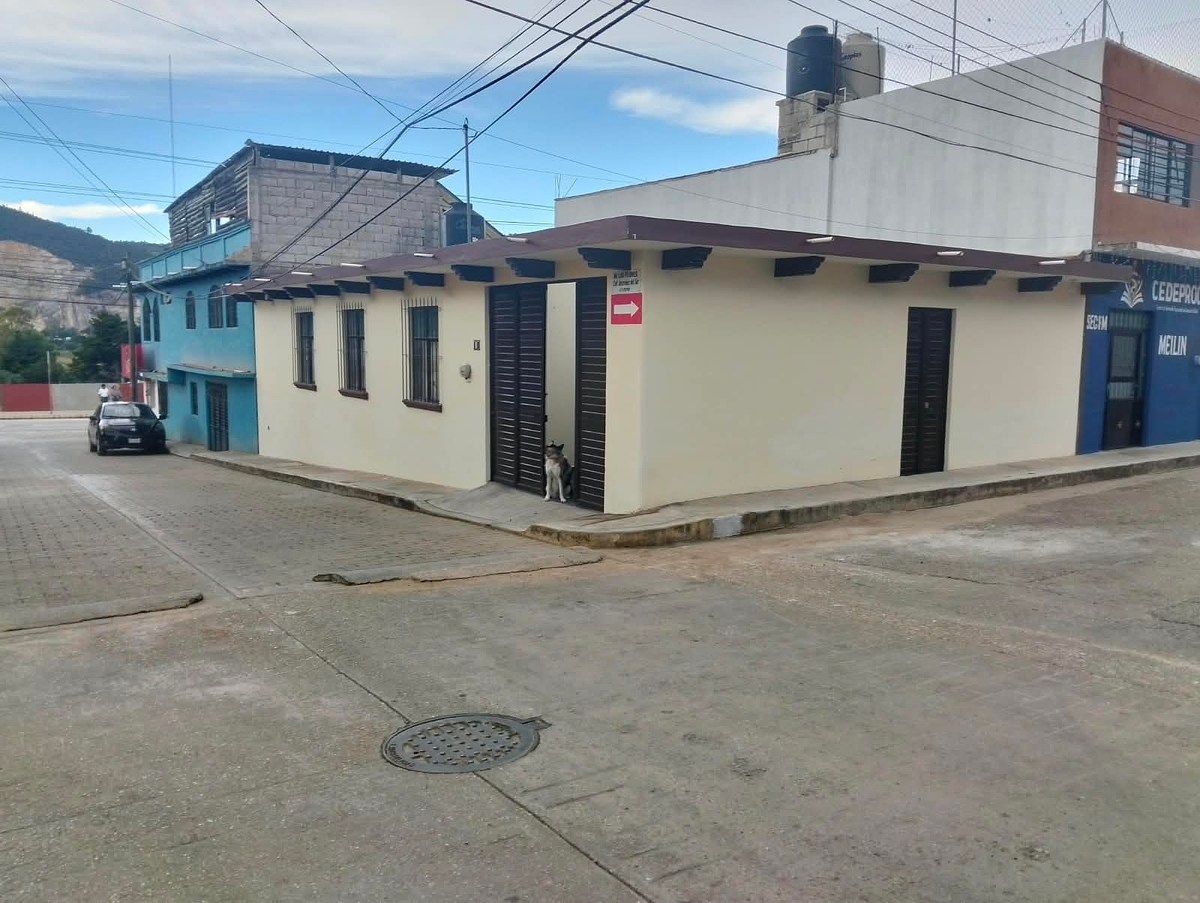 CASA EN RENTA EN ZONA SUR, foto 1 de 9