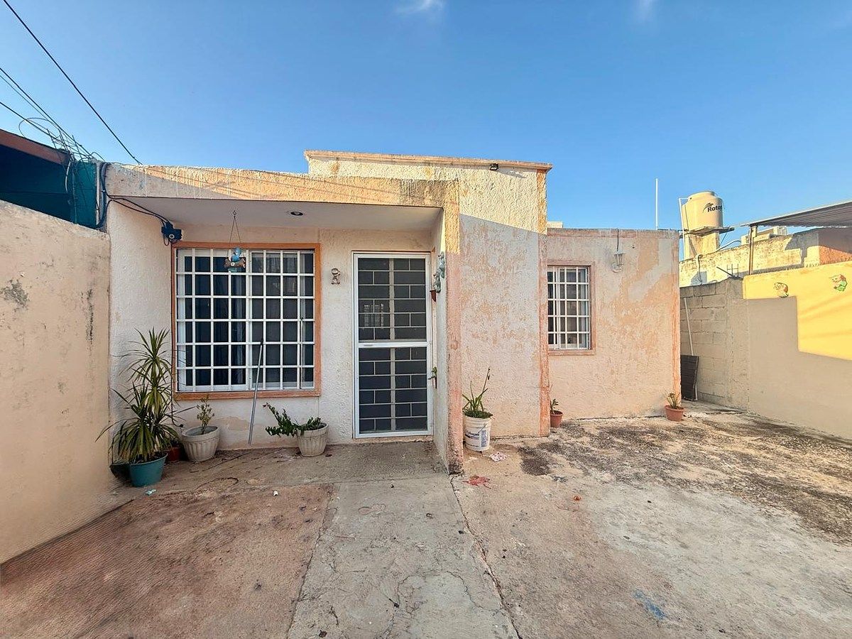 Casa en Juan Pablo II, Mérida, foto 2 de 10
