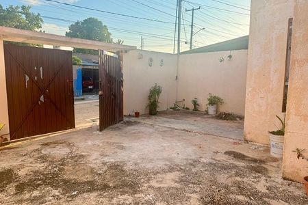 Cómoda Casa en Renta de un piso en Juan Pablo II