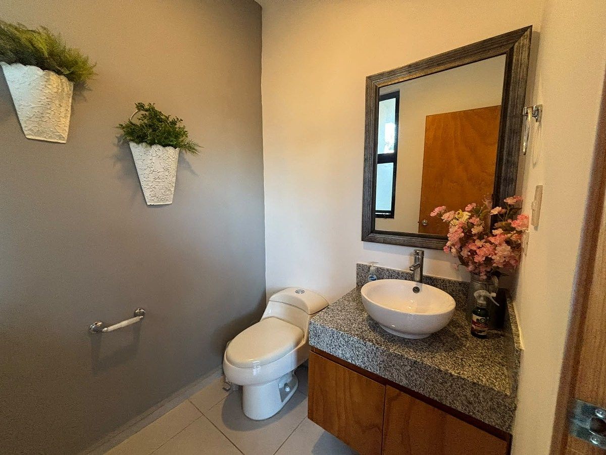 House in Gated Community in Montebello, Mérida, photo 6 of 16