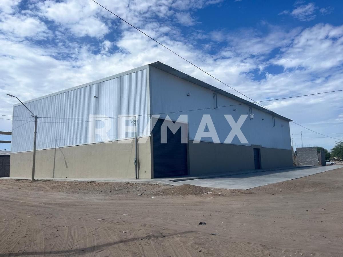 LOCAL - COMMERCIAL FOR RENT, photo 1 of 10