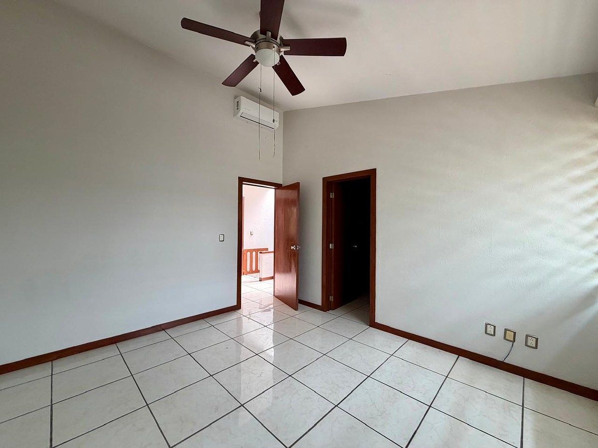 Casa en Parques Guadalupe, Zapopan, foto 14 de 17
