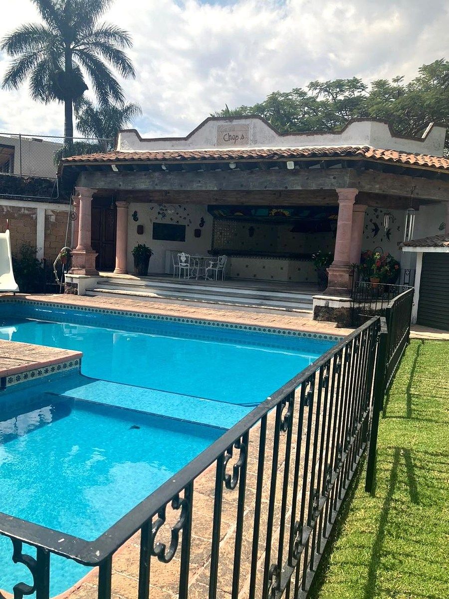 CASA EN VENTA DE UNA SOLA PLANTA CON SEGURIDAD EN CUERNAVACA MORELOS, foto 1 de 32