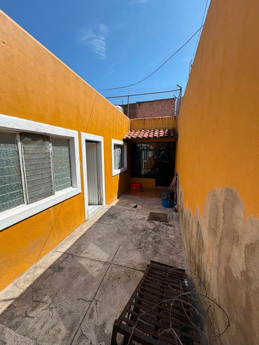 Casa à venda de um nível perto do Estádio Jalisco, Guadalajara, foto 1 de 11