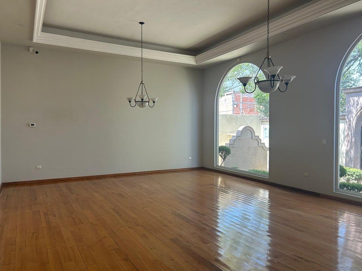 Casa en Del Valle, San Pedro Garza García, foto 2 de 21