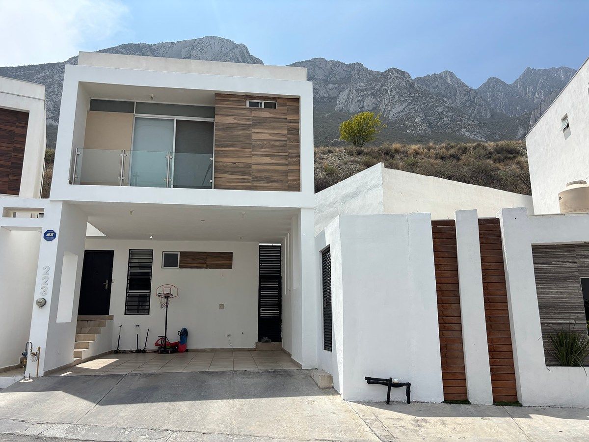 Casa en venta en colonia privada, foto 1 de 18
