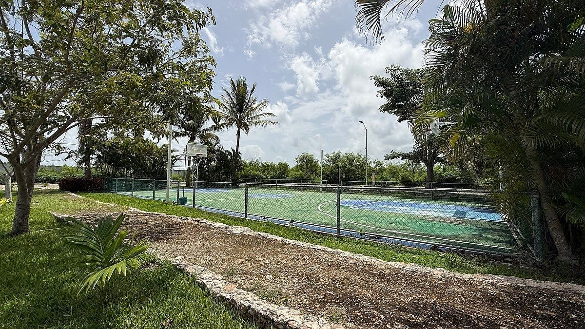 Lote em Yaxkukul, Yaxkukul, foto 6 de 6