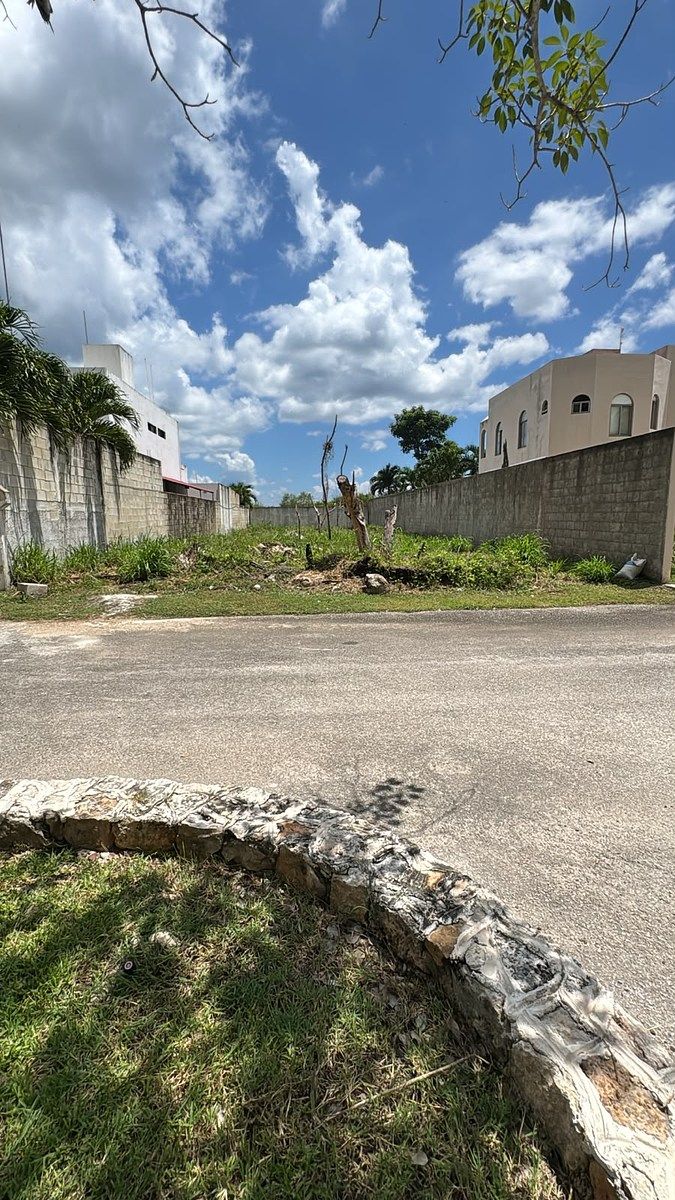 Lote em Yaxkukul, Yaxkukul, foto 2 de 6