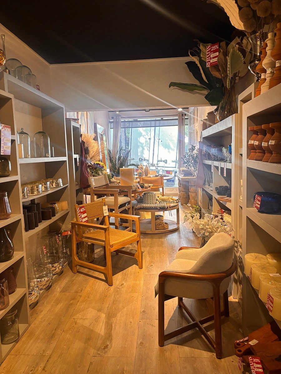 Local Comercial para Aluguel na esquina com Prado Norte; Lomas de Chapultepec, foto 1 de 10