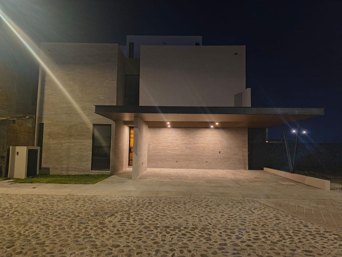 VENTA DE CASA EN LOMAS DEL CAMPANARIO NORTE. 15, foto 1 de 50