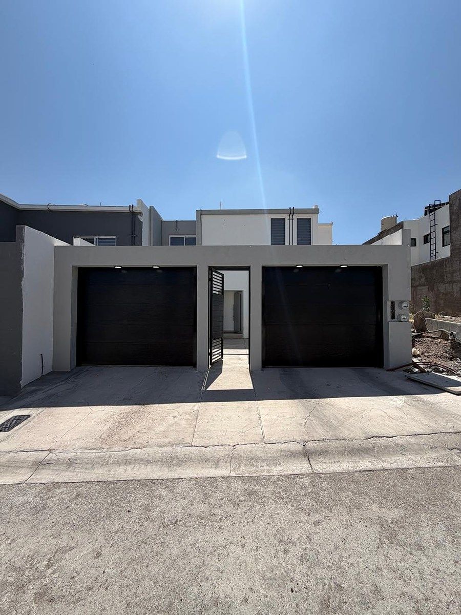 À venda apartamentos atraentes na zona da Uach, novos e ideais para investimento., foto 1 de 12