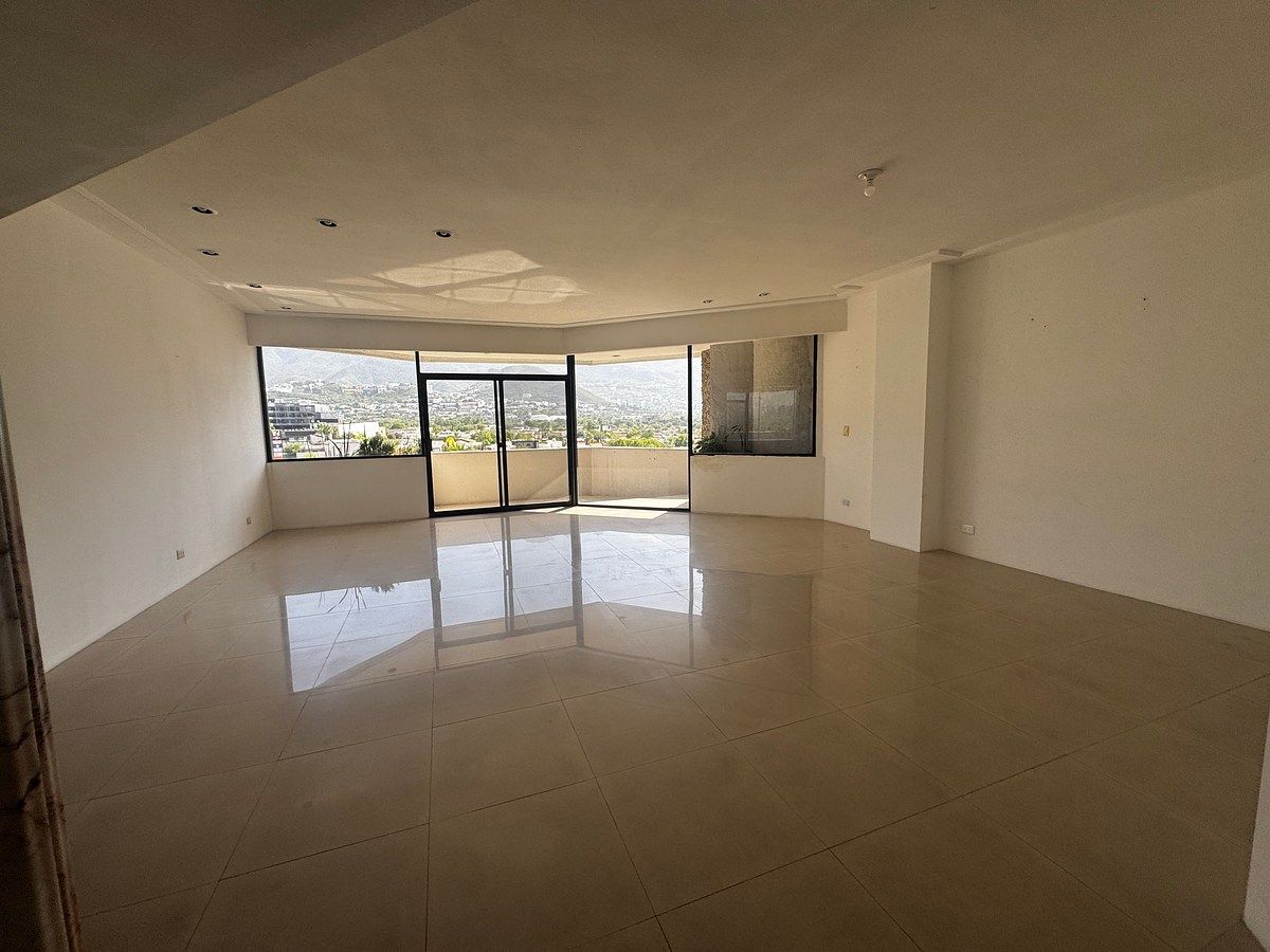 Sala comedor, foto 1 de 25