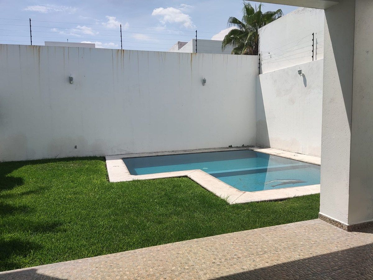 Casa à venda em Burgos Bugambilias T: 403 m² C: 323 m², foto 1 de 48