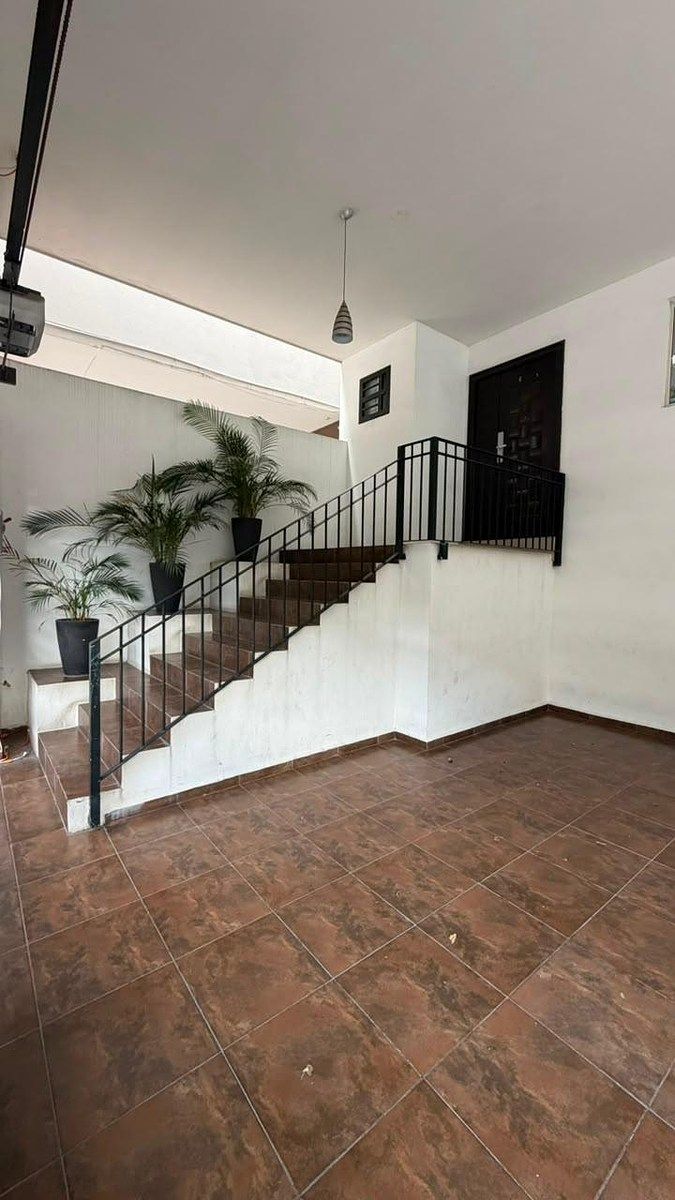 Casa em Cumbres Madeira, Monterrey, foto 2 de 20