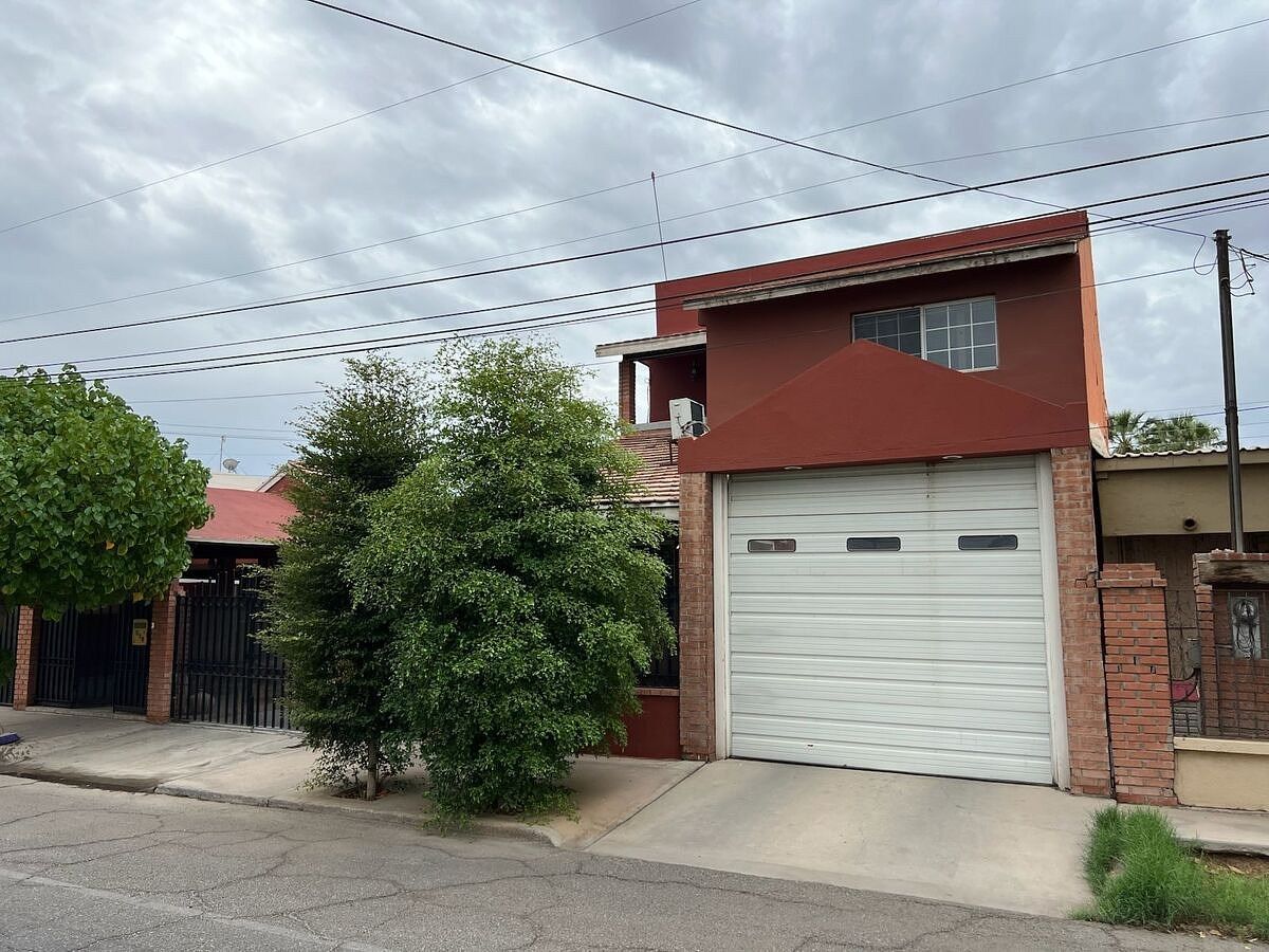 Casa à venda localizada em Los Pinos, foto 1 de 11