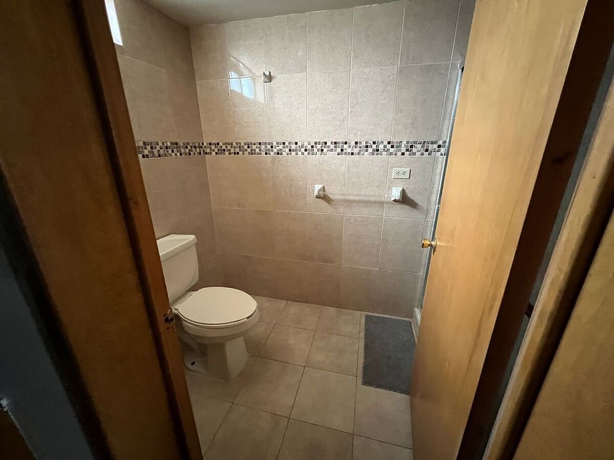 Casa em Los Pinos, Mexicali, foto 4 de 11