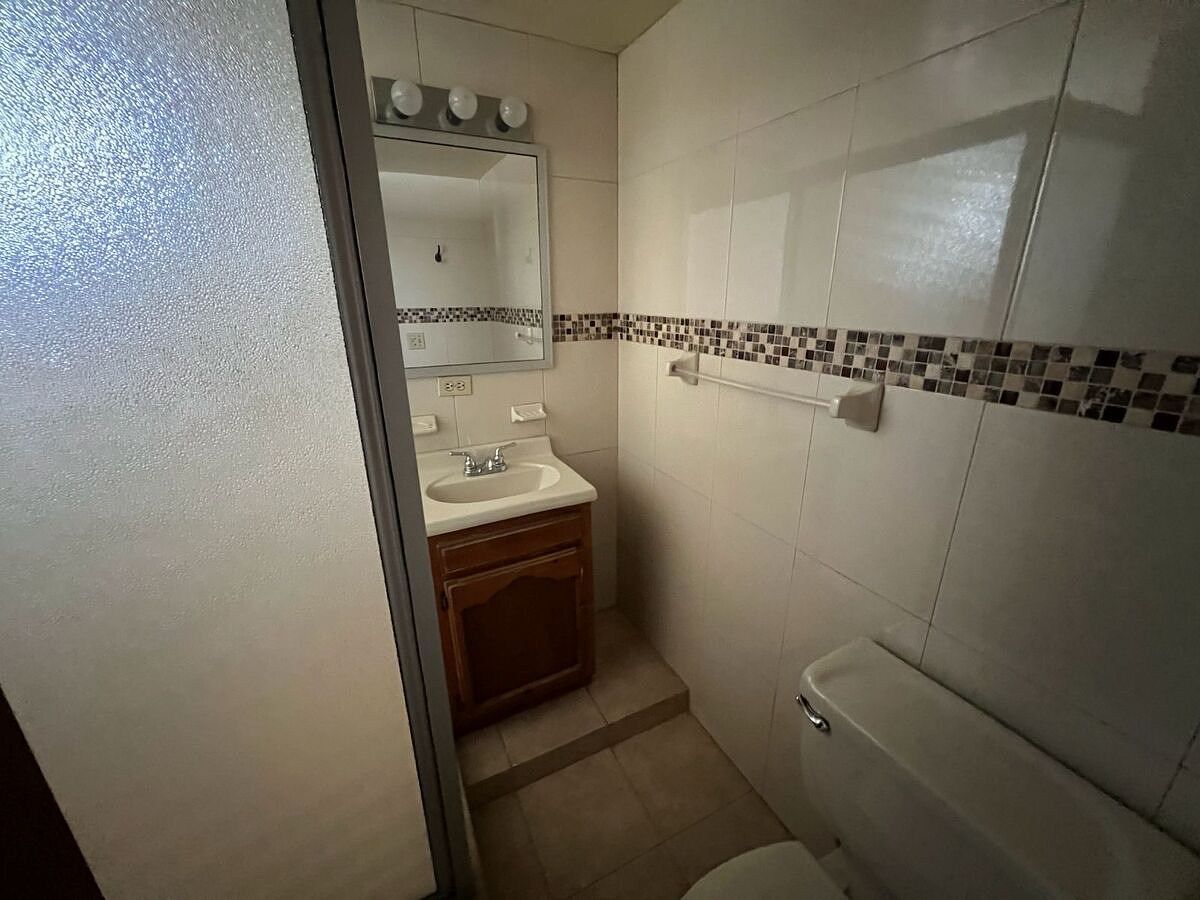 Casa em Los Pinos, Mexicali, foto 7 de 11