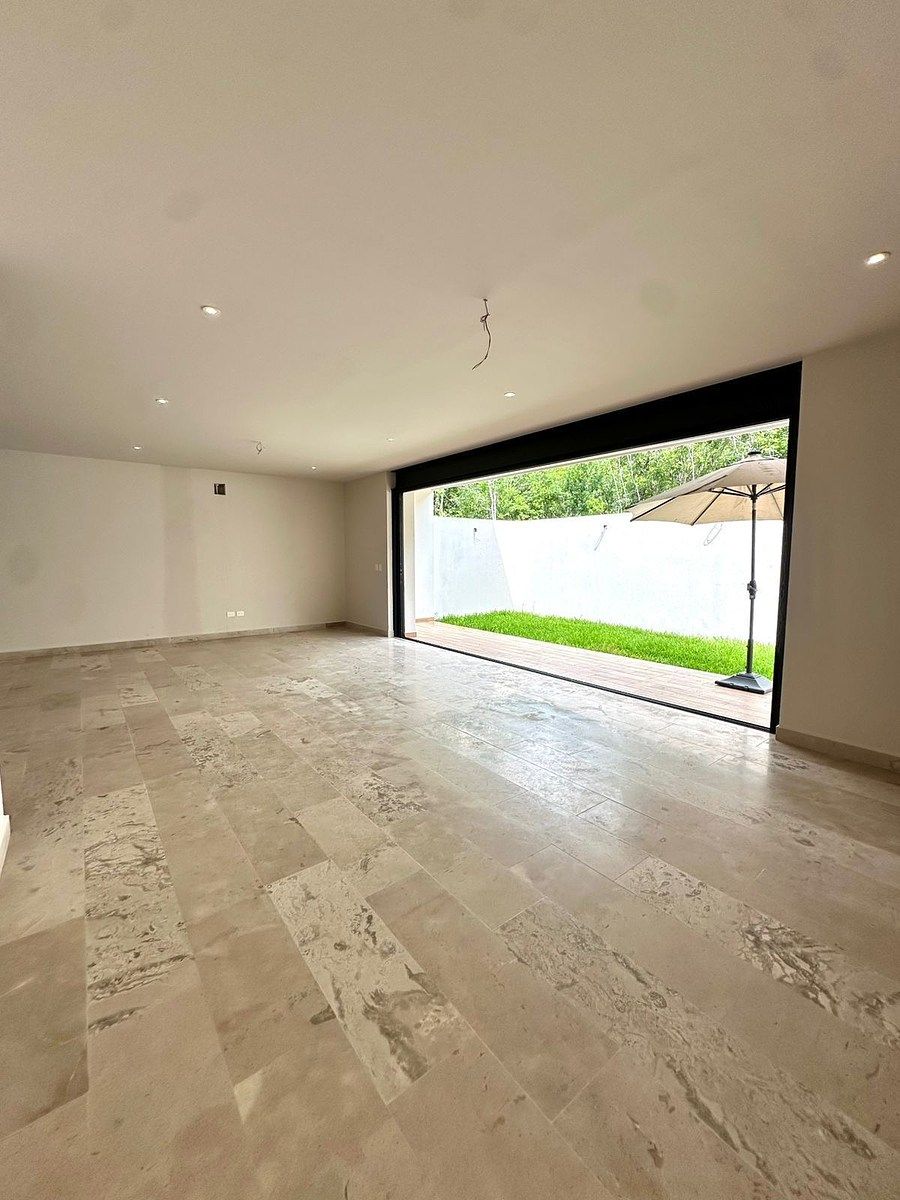 Casa em Vía Cumbres Residencial, Benito Juárez, foto 4 de 39