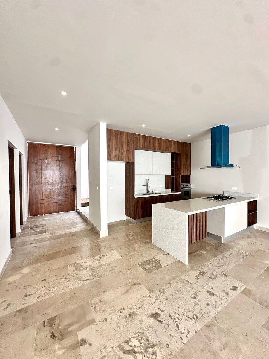 Casa em Vía Cumbres Residencial, Benito Juárez, foto 10 de 39