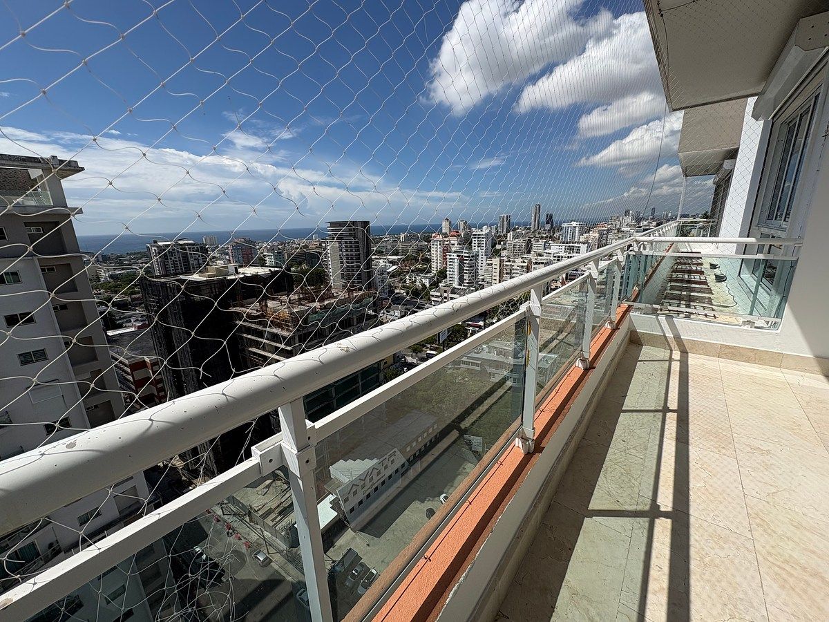 Penthouse en La Julia, foto 1 de 16
