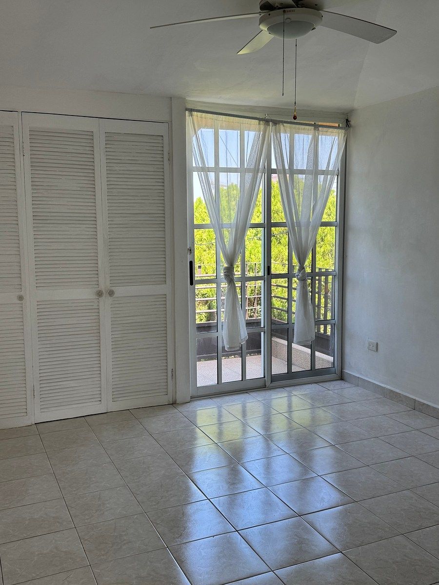 Apartamento em Rincón de la Primavera, Monterrey, foto 5 de 9
