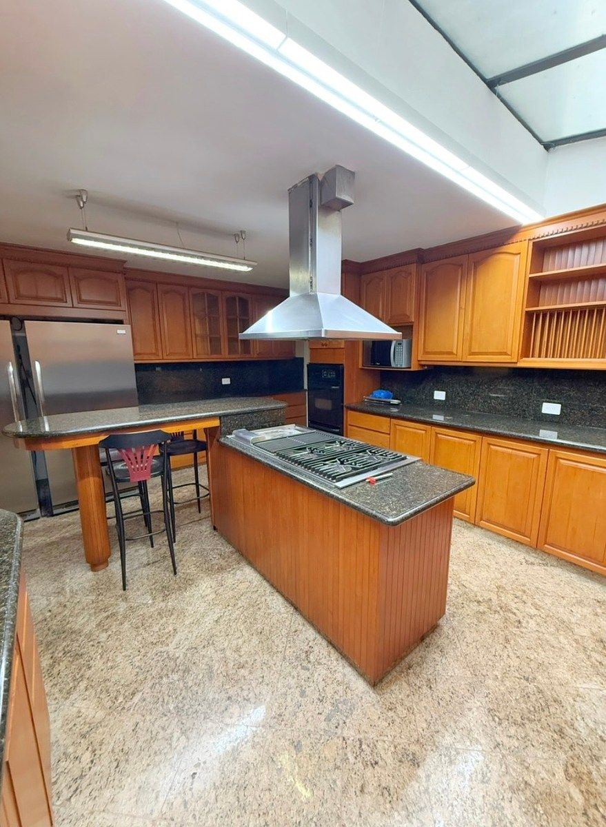 Casa en Los Cacicazgos, Santo Domingo Centro (Distrito Nacional), foto 8 de 18