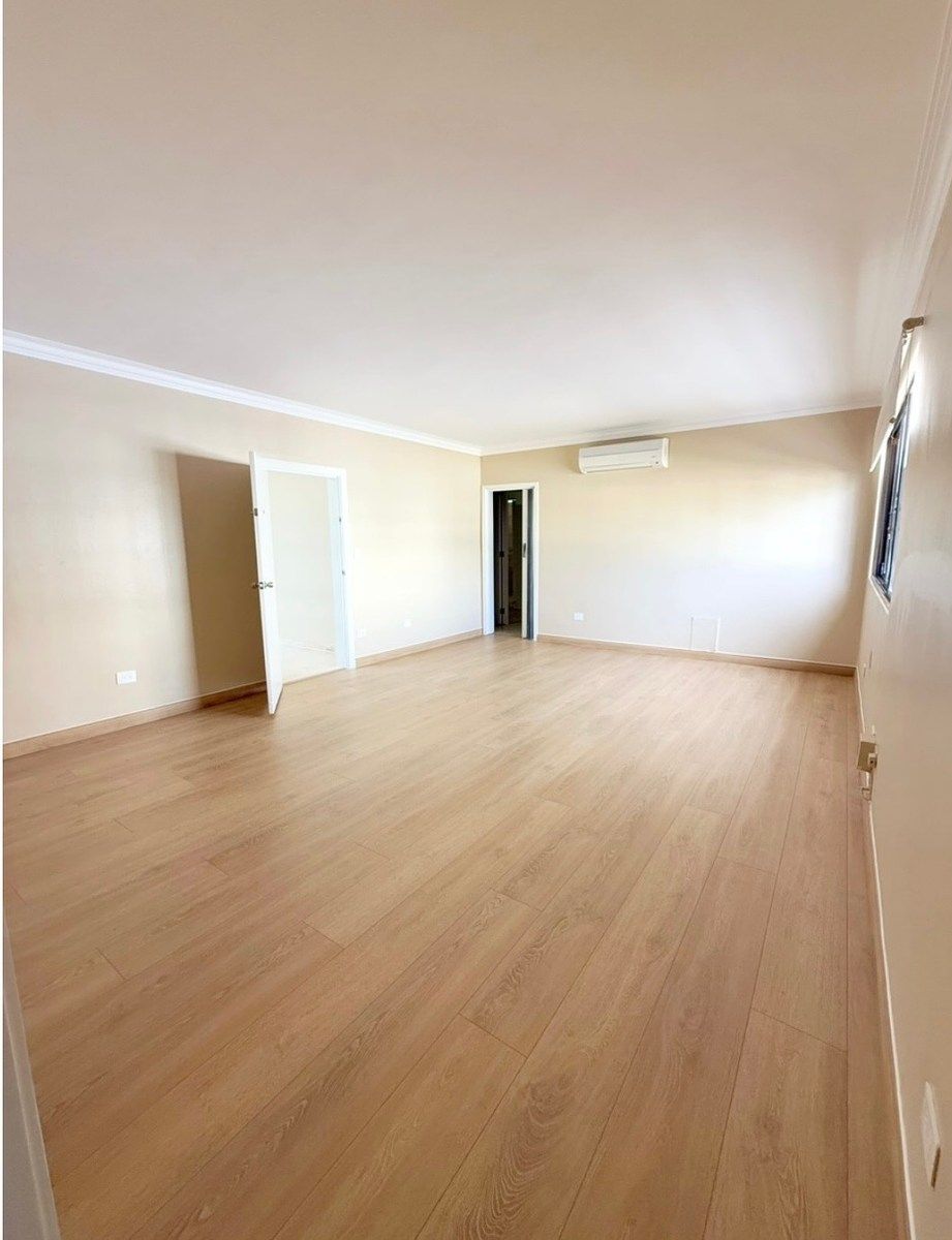 Casa en Los Cacicazgos, Santo Domingo Centro (Distrito Nacional), foto 12 de 18