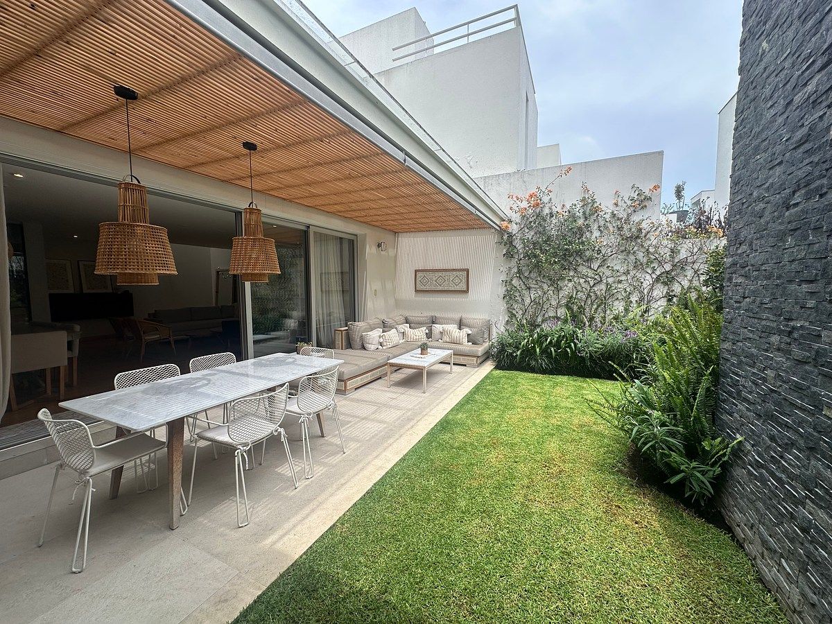 HERMOSA CASA EN LA LOMA, foto 1 de 40