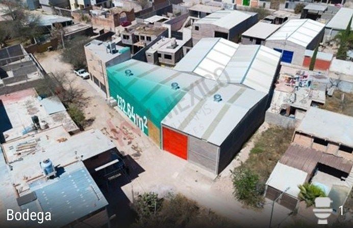Bodega de 232.64 m2, extractores, electricidad altura 6.20 Bosques de las flores, foto 1 de 1