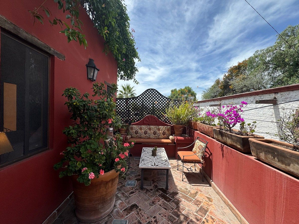 House in San Miguel de Allende Centro, San Miguel de Allende, photo 33 of 50