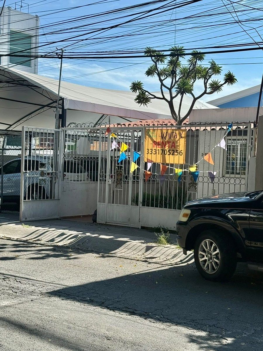 Casa comercial Avenida Federalistas, Jard do Vale, foto 1 de 11