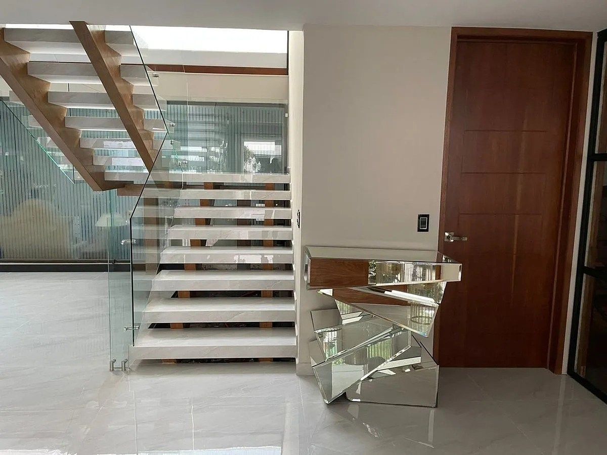 CASA EN VENTA EN BOSQUES DE LAS LOMAS (REMODELADA) - foto 5