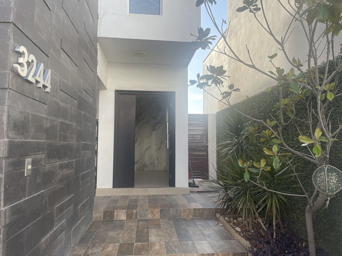 Casa em Colinas del Valle, Monterrey, foto 2 de 35