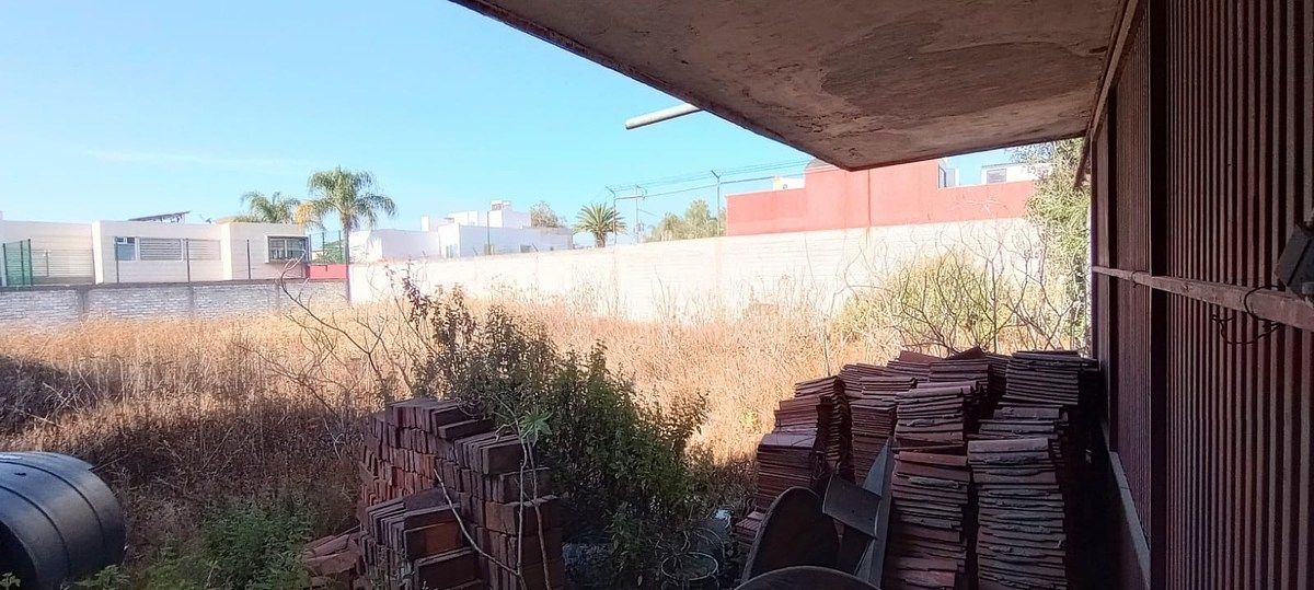 Lot in Cipreses Zavaleta, Puebla, photo 2 of 4