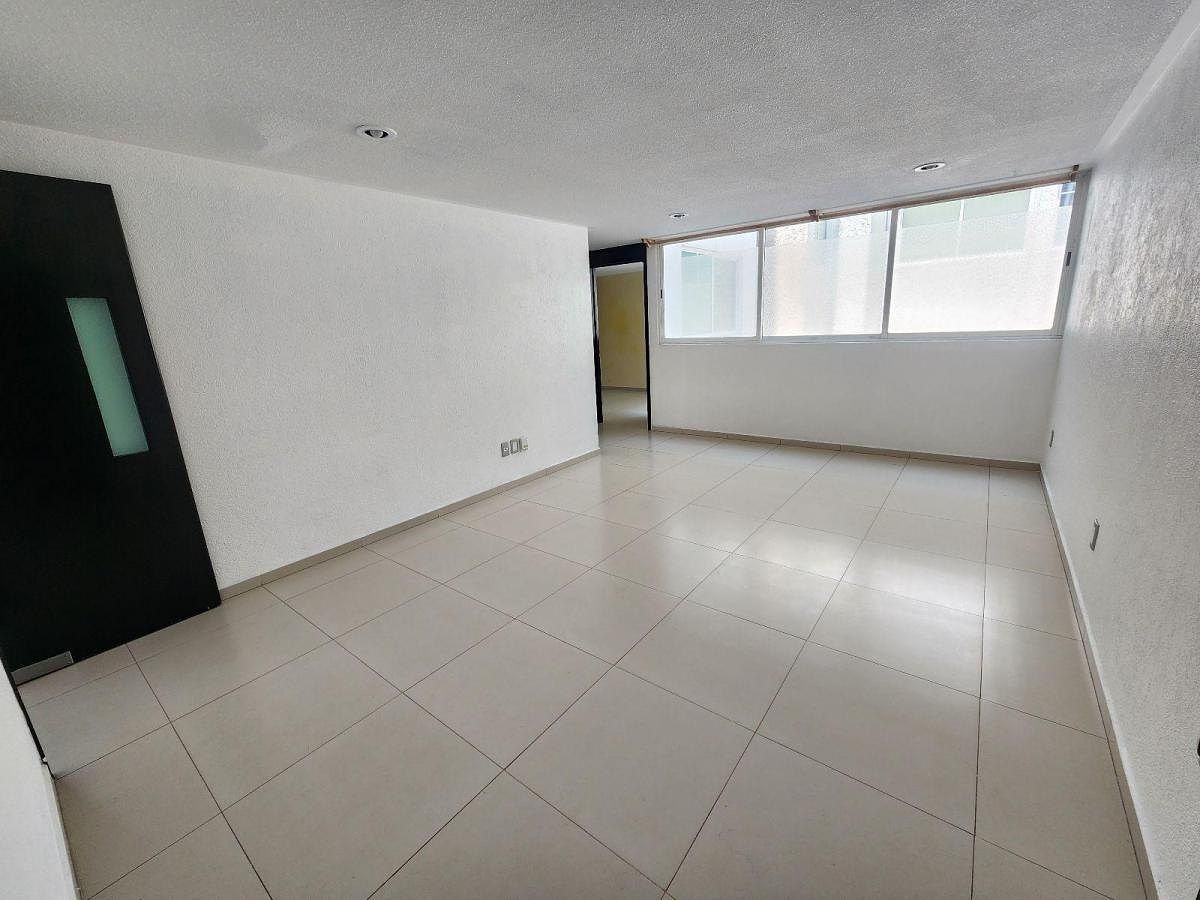 Apartment in Paseos de Taxqueña, Coyoacán, photo 2 of 12