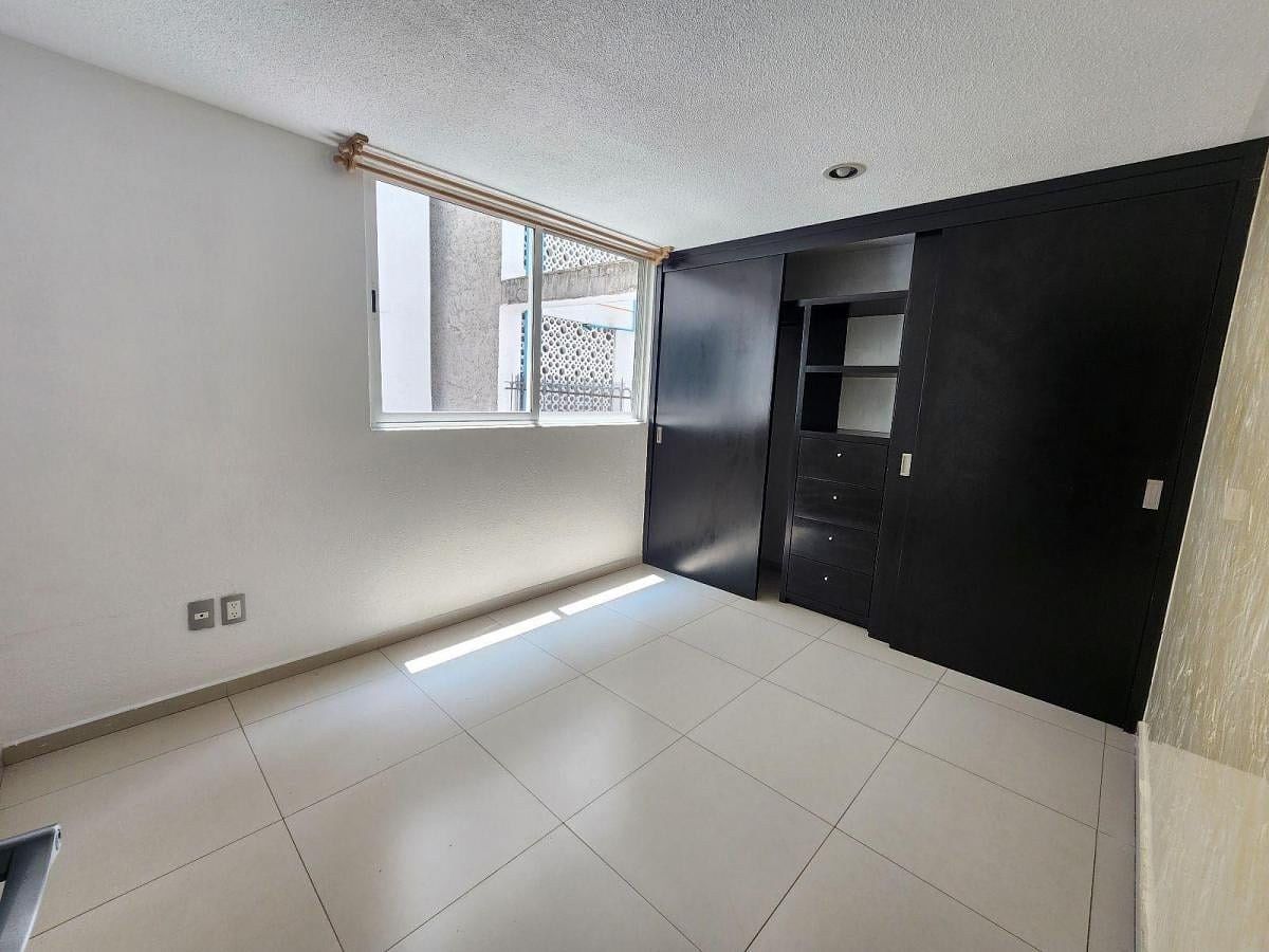 Apartment in Paseos de Taxqueña, Coyoacán, photo 4 of 12