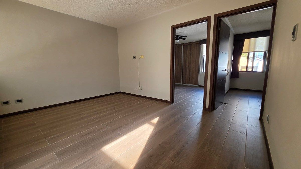 Casa en Condominio en Zona 16, Guatemala, foto 8 de 19