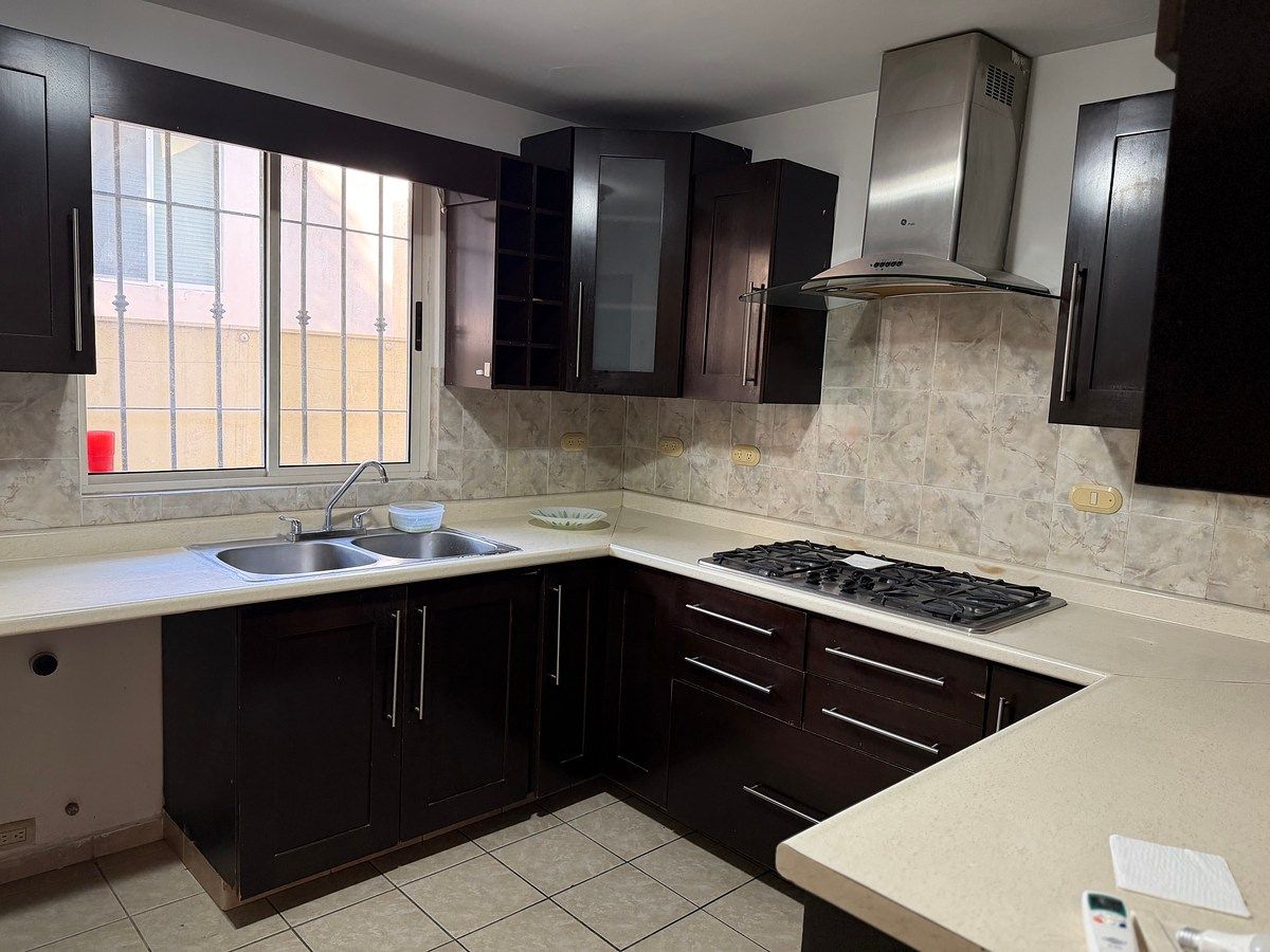 House in Puerta de Hierro, Monterrey, photo 4 of 12