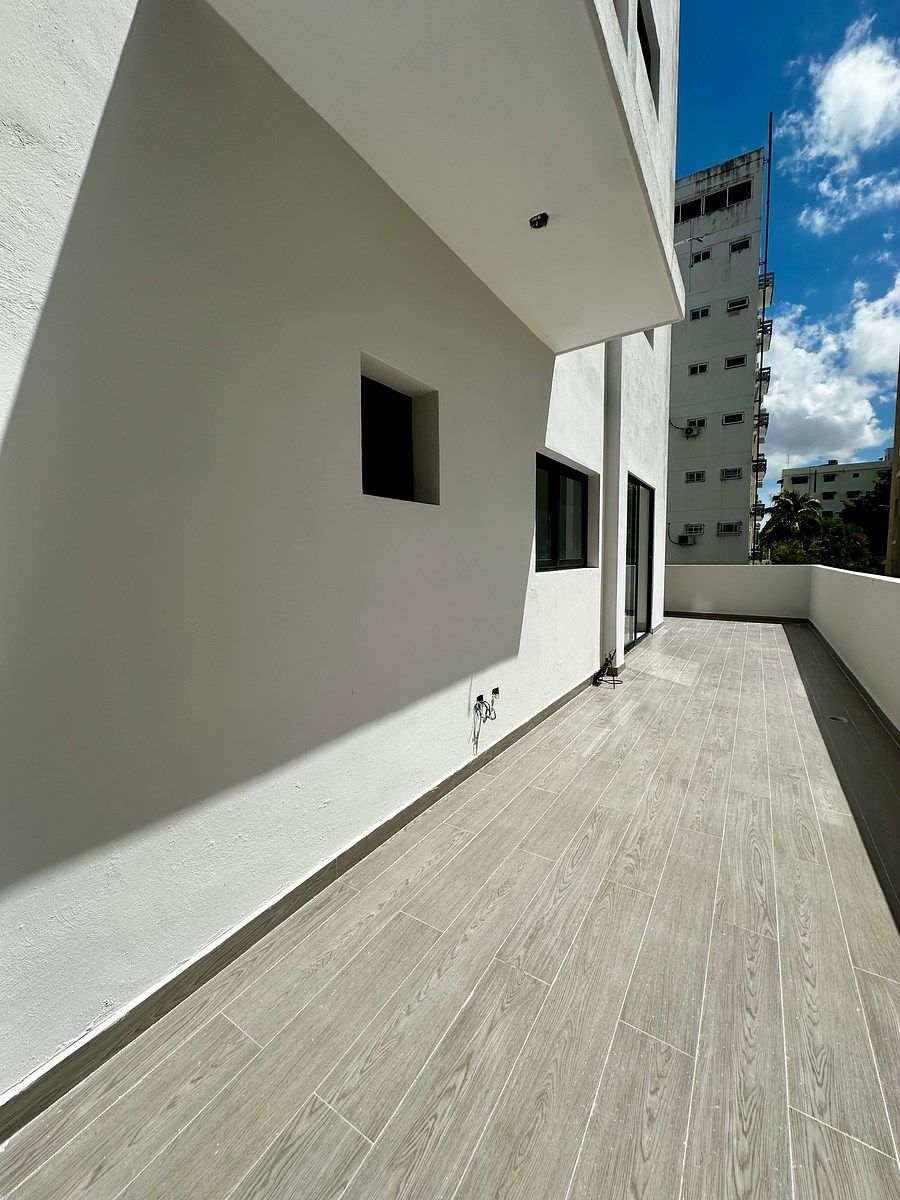 Apartamento en venta en Serrallés a estrenar con terraza, foto 1 de 8
