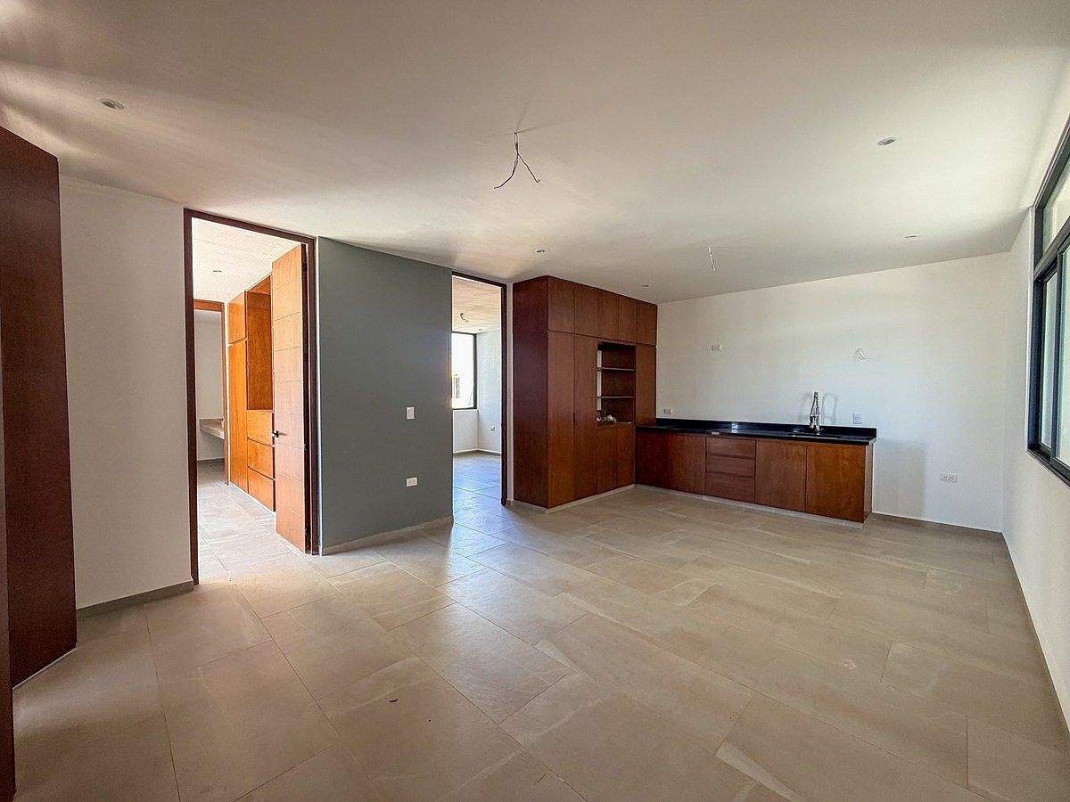APARTAMENTO À VENDA EM MÉRIDA, YUCATÁN | MONTES DE AMÉ | 2 QUARTOS | ENTREGA, foto 1 de 16