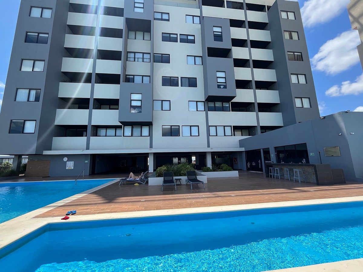 Apartamento Mobiliado à Venda na Torre Buyan, foto 1 de 25