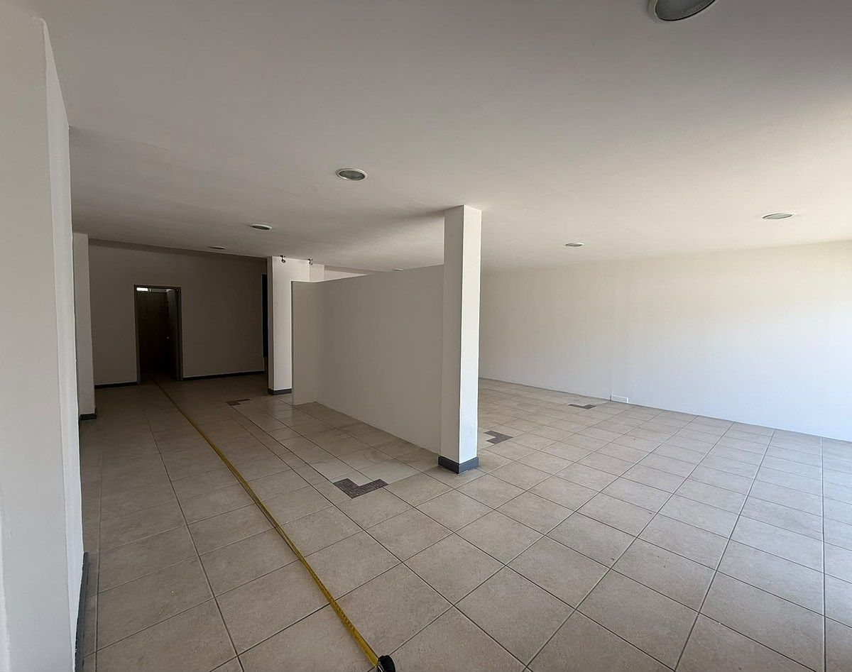 LOCAL COMERCIAL AV. PLAN DE SAN LUIS, photo 3 of 6