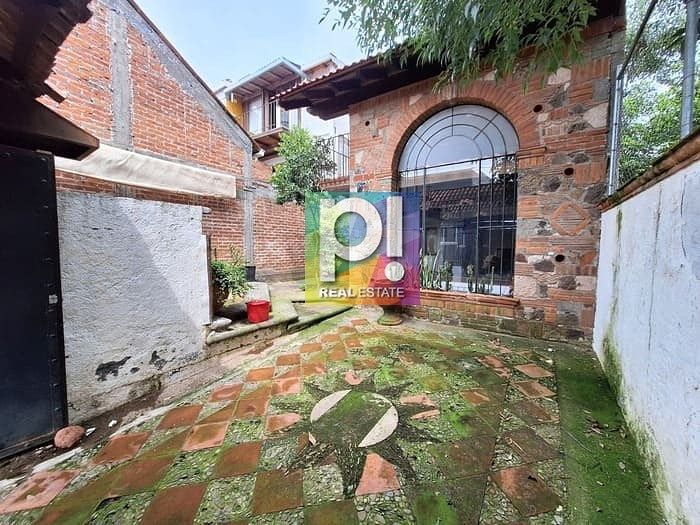 VENTA CASA JARDÍN CON ASADOR Y TERRAZA COL. PERIODISTAS MORELIA CAS_5516 MOR/CM, foto 1 de 25