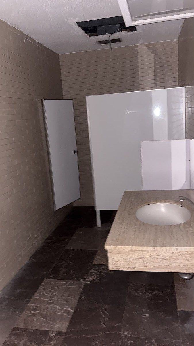 Commercial Storage Unit in Del Valle Centro, Benito Juárez, photo 5 of 10