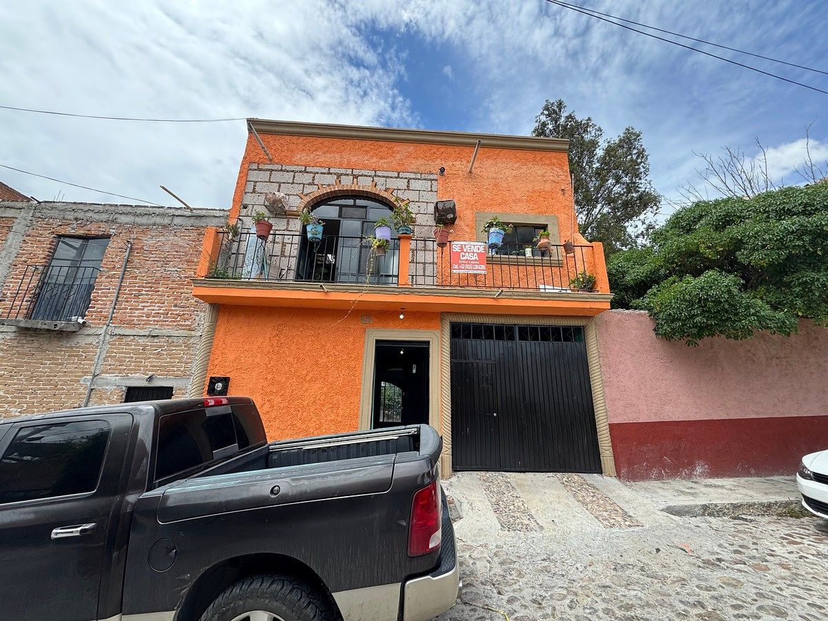 House in Lindavista, San Miguel de Allende, photo 2 of 34