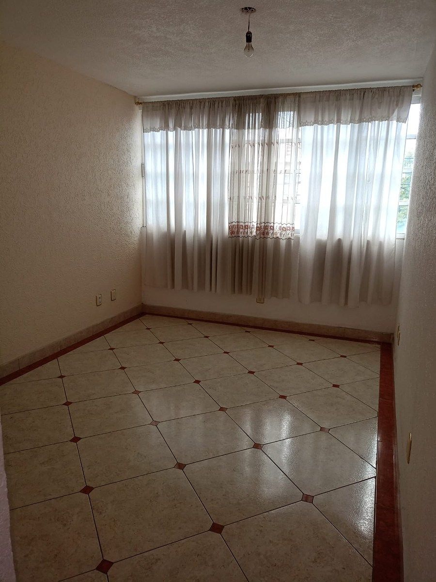 Bodega comercial en Aquiles Serdán, Venustiano Carranza, foto 9 de 25