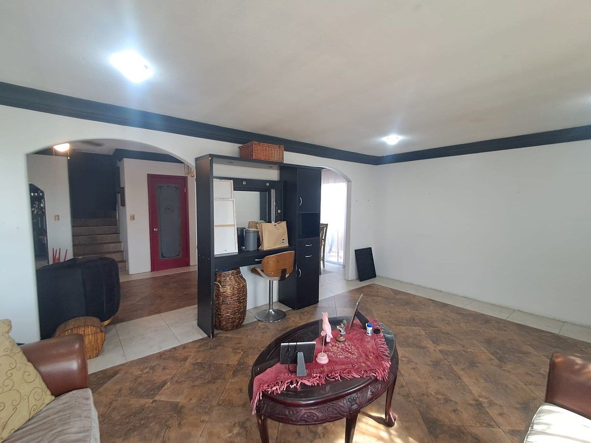 Casa en La Gloria, Tijuana, foto 16 de 38