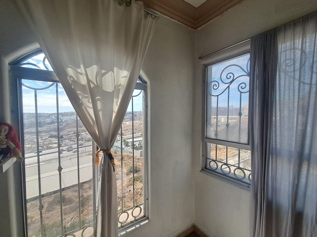 Casa en La Gloria, Tijuana, foto 31 de 38