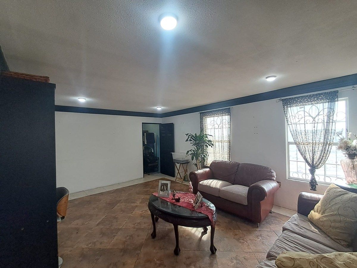 Casa en La Gloria, Tijuana, foto 34 de 38