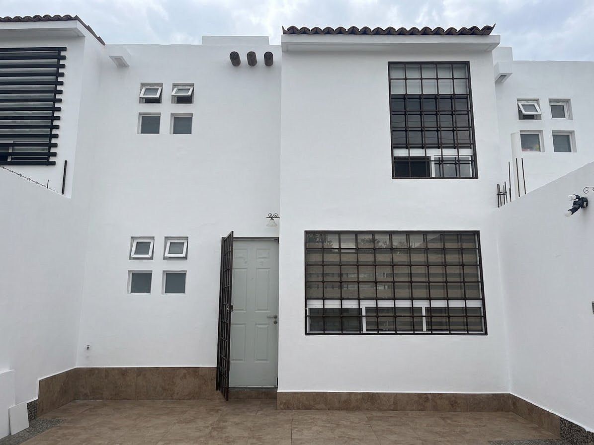 CASA PARA ALUGAR NA MISION MARIANA RUA ABERTA TERRENO EXCEDENTE, foto 1 de 12